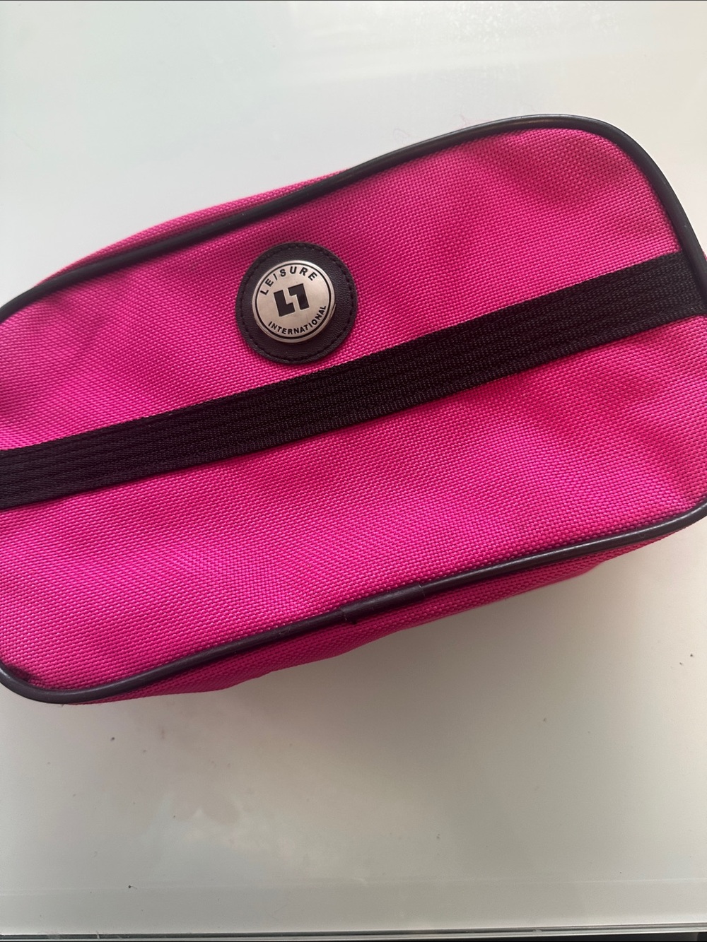 Leisure International Hot Pink Travel Cosmetic Case
